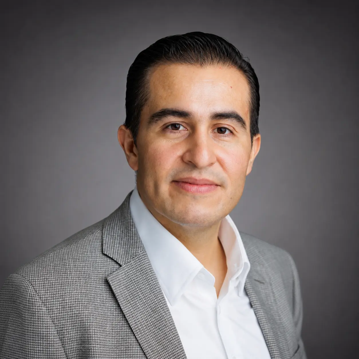 Dr. Ramón Medina González